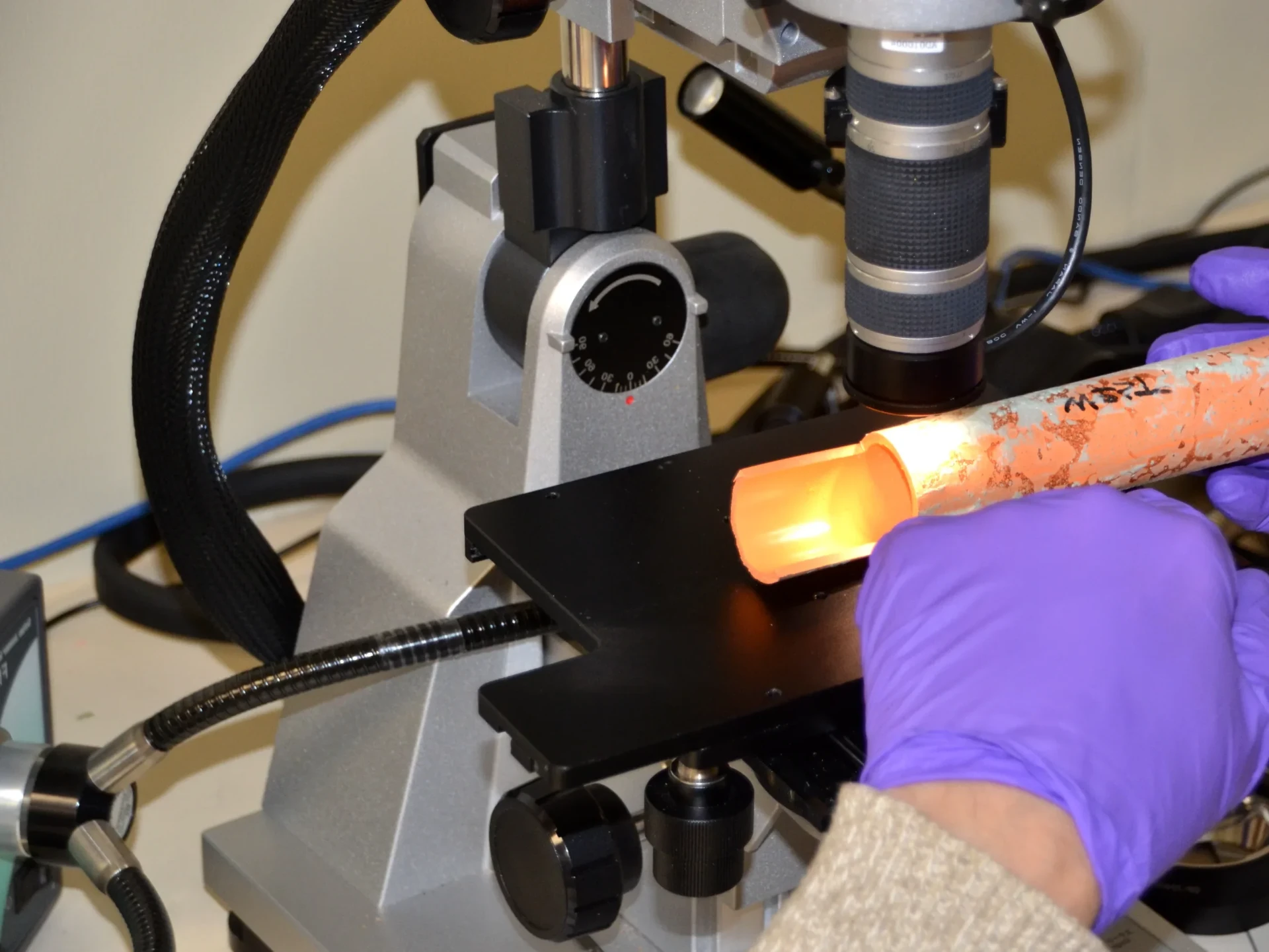 A2LA-accredited polymer materials testing in an independent forensic laboratory