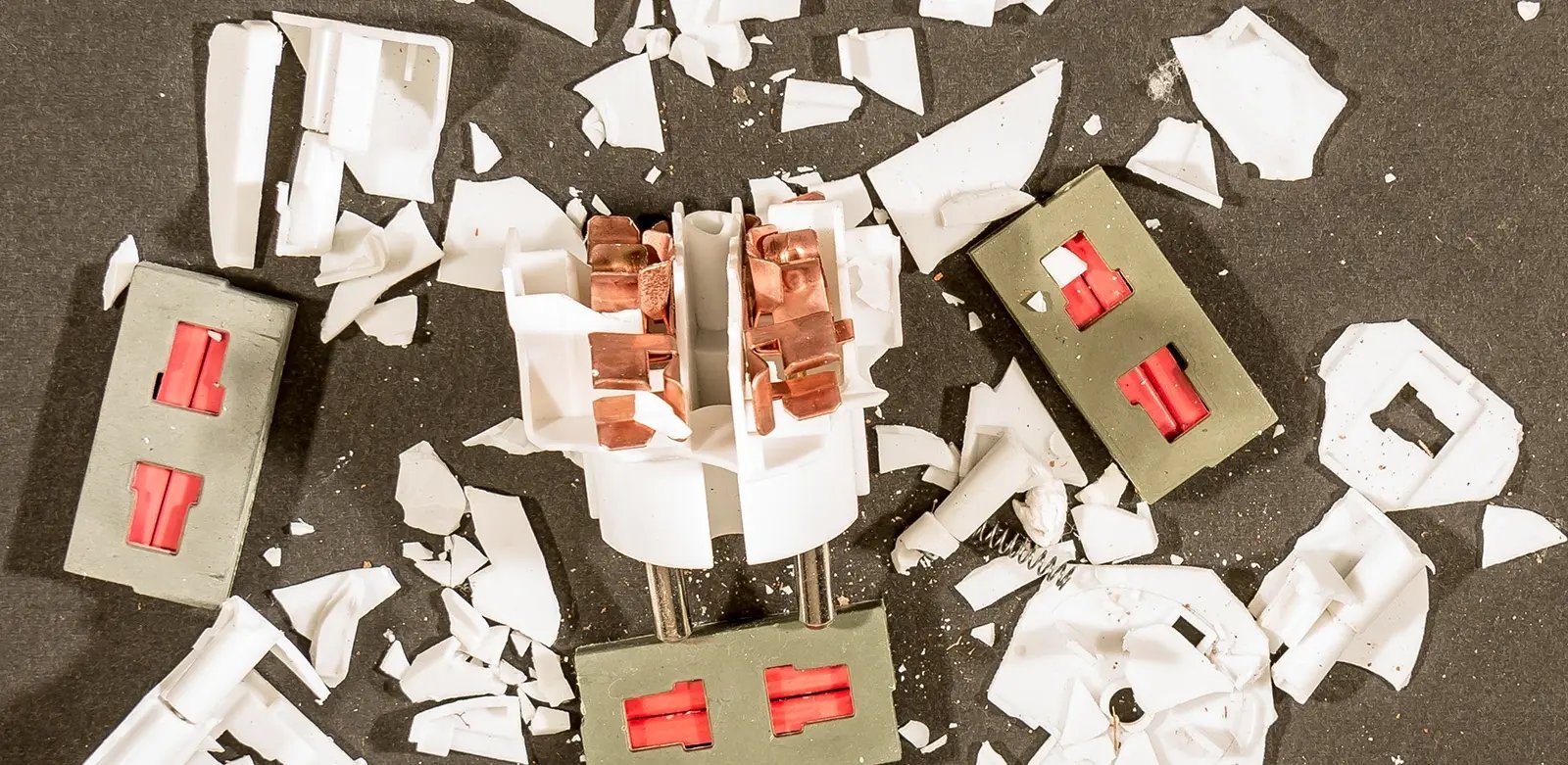 Example of a shattered plastic part not optimized for impact resistance